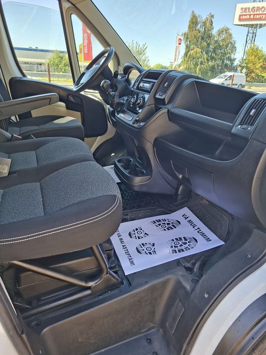 Fiat ducato varianta lunga