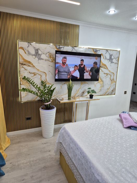 Сдам посуточно и почасовую 1ком LUX квартиру