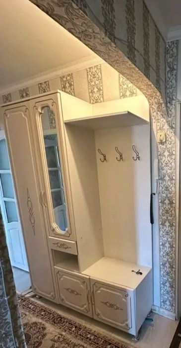 Мебель для  прихожей б/у