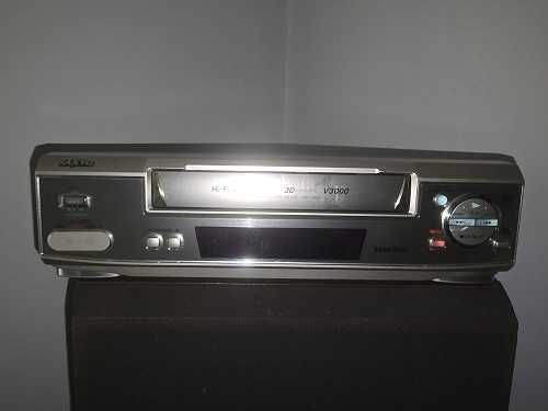 Vand video recorder Sanyo VHR-H800EV
