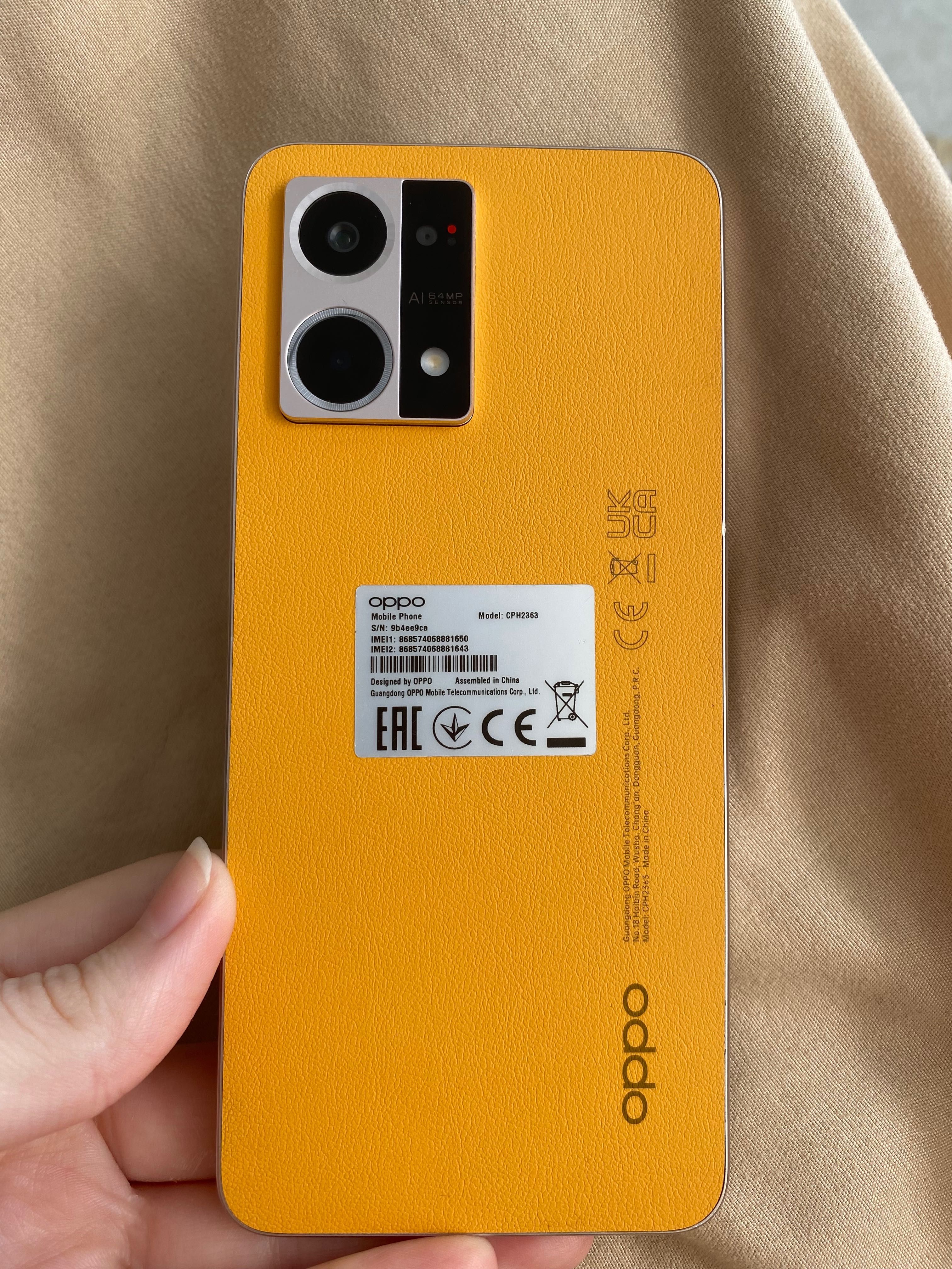 Срочно Продам телефон Oppo Reno 7