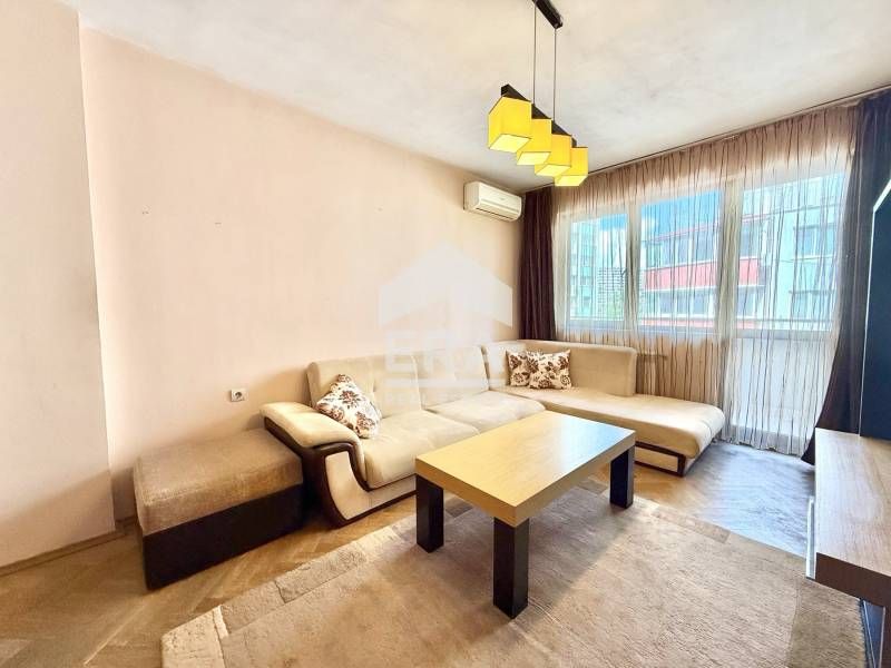 Дава се под наем Двустаен апартамент в София, Красно село - 70 кв.м за 700 € - Снимка #3