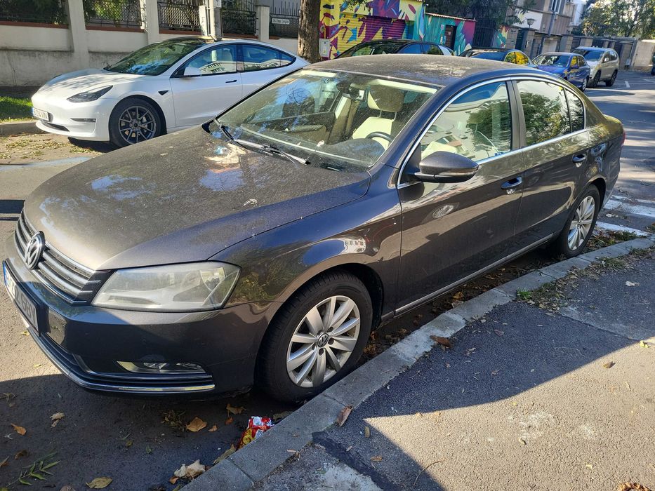 Vand auto VW Passat, An 2012, 1390 cm3,  122 CP,  242.948 km