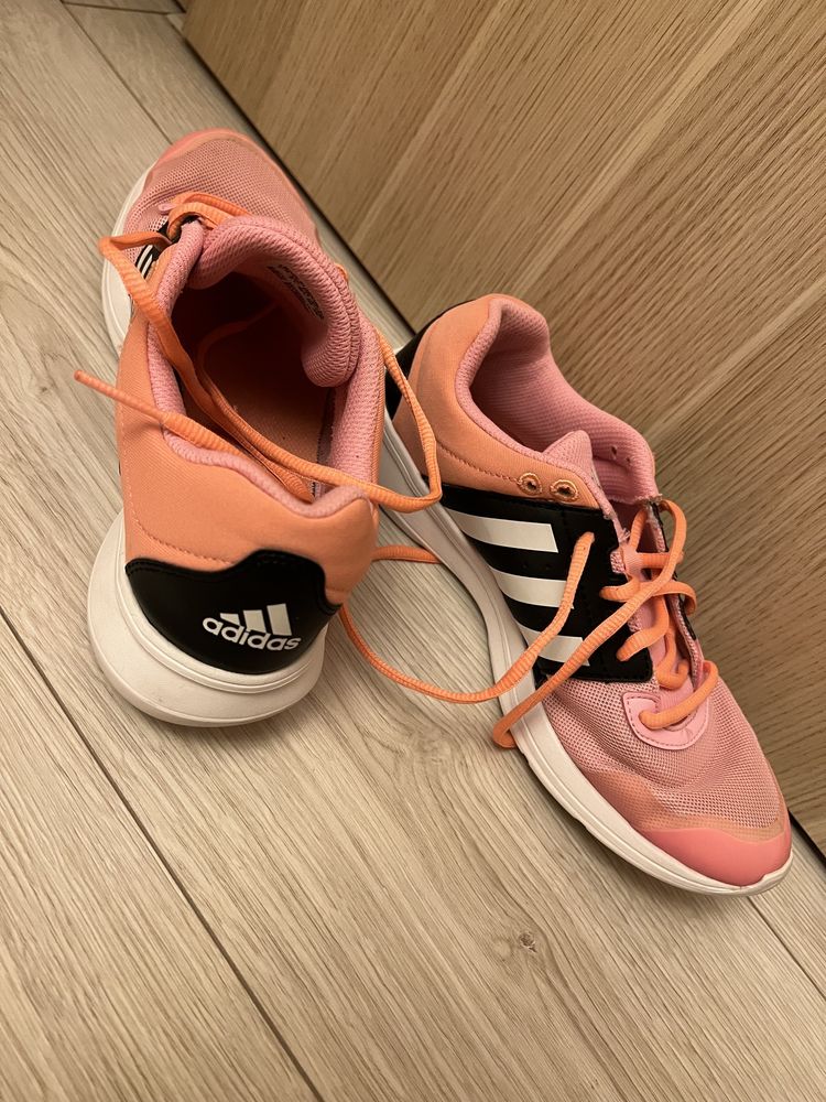 Маратонки Adidas