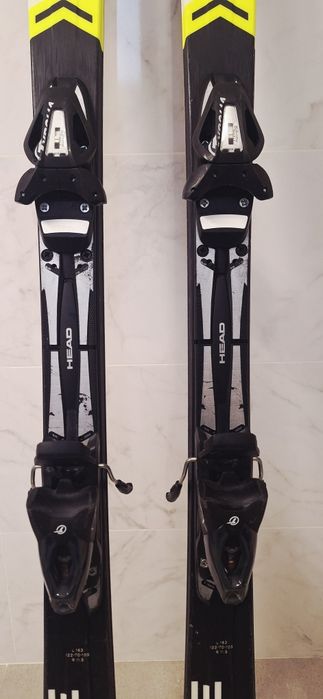 Skiuri Stokli si Head