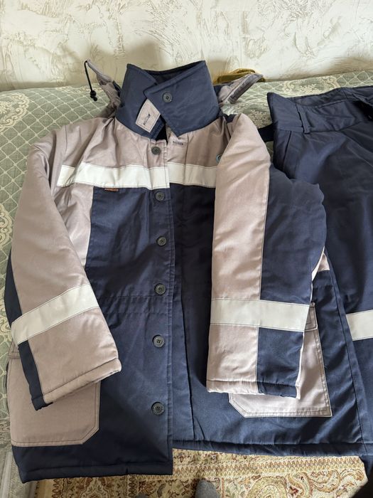 Продам теплую зимнюю спецовку комплект