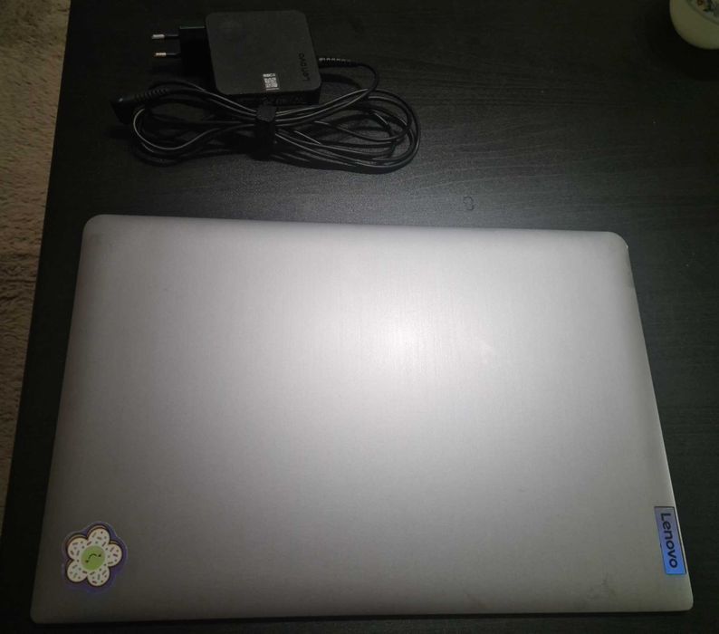 Лаптоп Lenovo IdeaPad 3 - 15ALC6 - за части