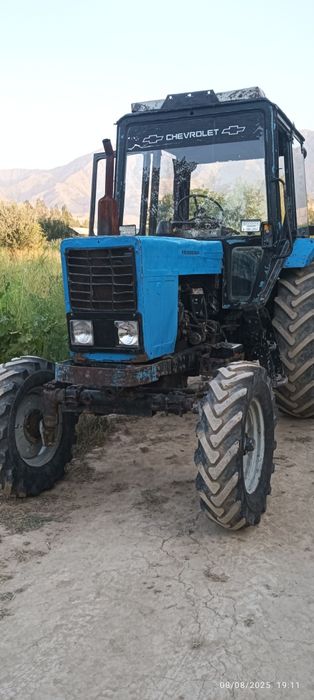 Belarus 80 katta kabina  srochni sotiladi