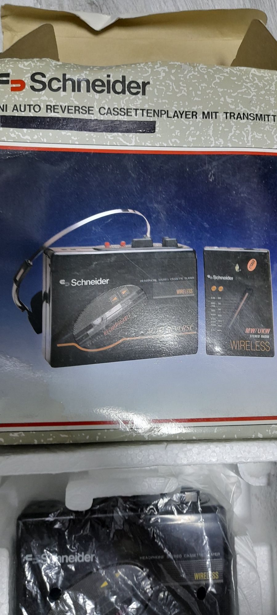Walkman Schneider și universum noi