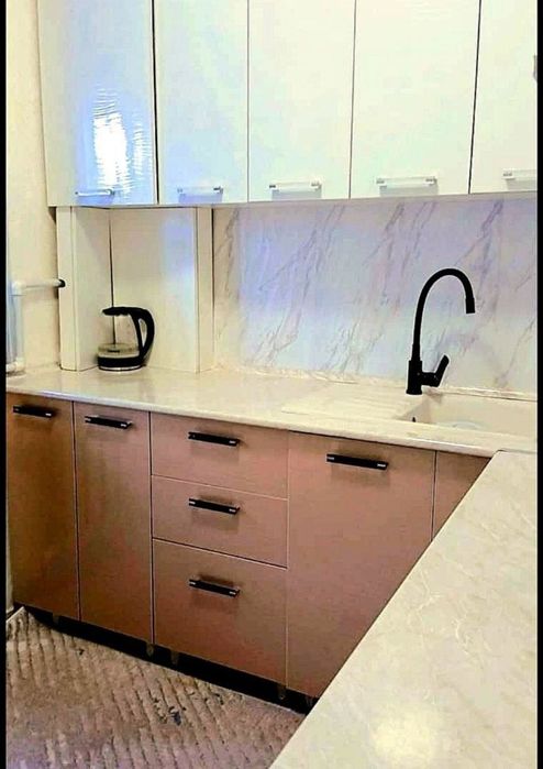 Юнусабад 4 квартал. Продается квартира 1/3/4