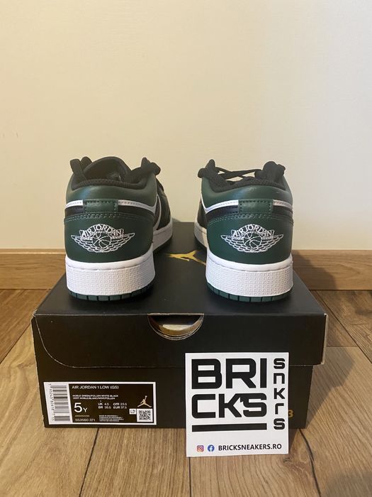 Nike Air Jordan 1 Low Green Toe