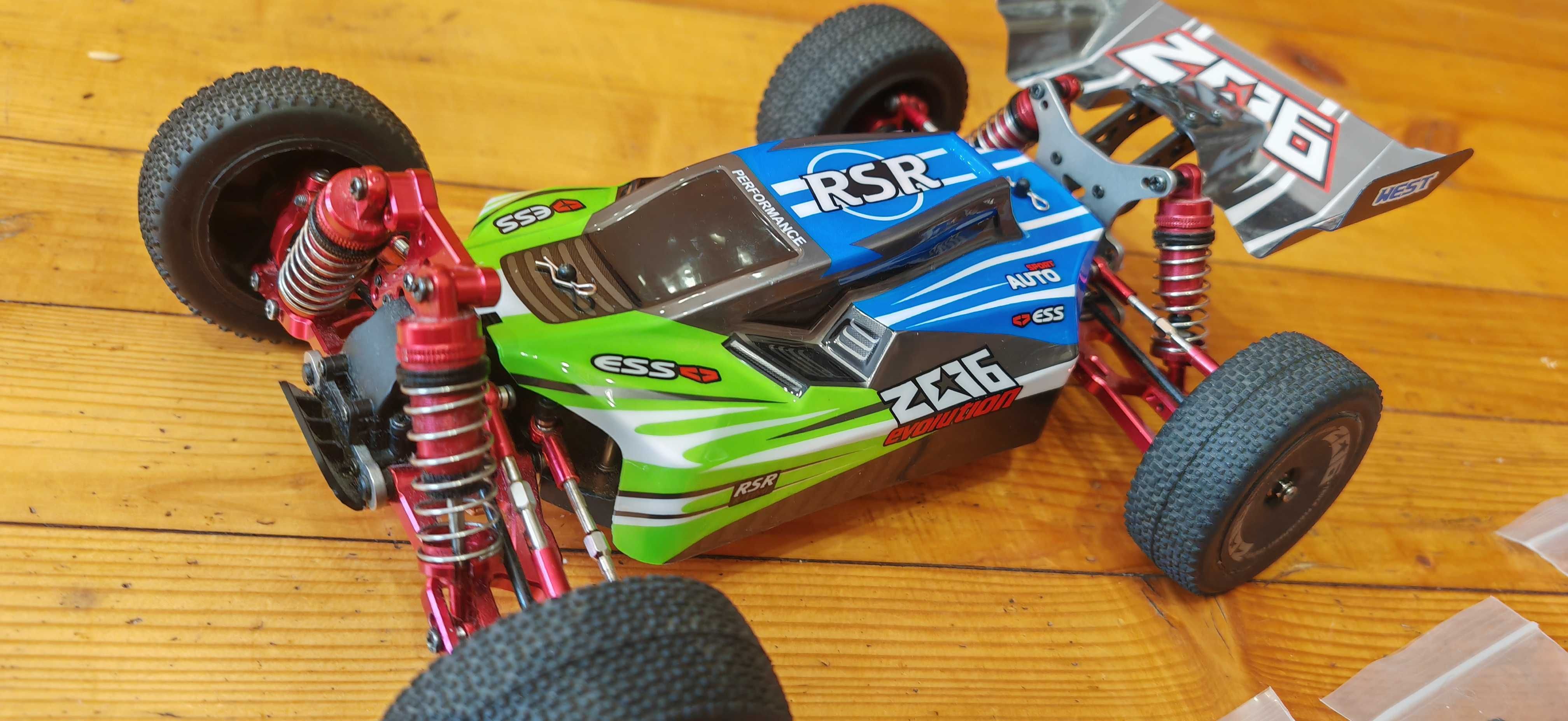 WLToys 144001 RC 4х4  1/14 метално шаси кола с моднати части