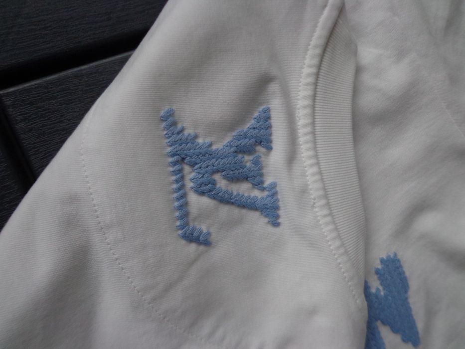 Мъжка тениска Louis Vuitton Embroidered Signature T shirt