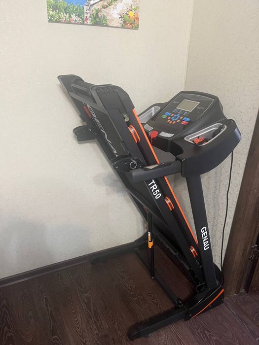 Продам беговую дорожку