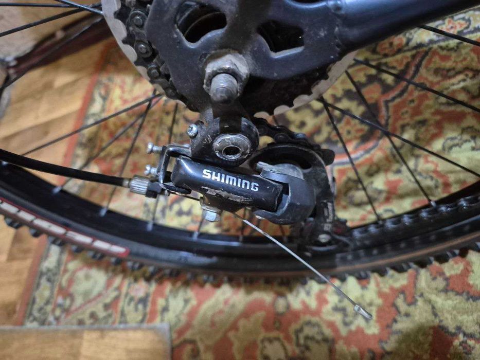 Продам велосипед фирмы Барс 24 размер в отличном состоянии скоростной