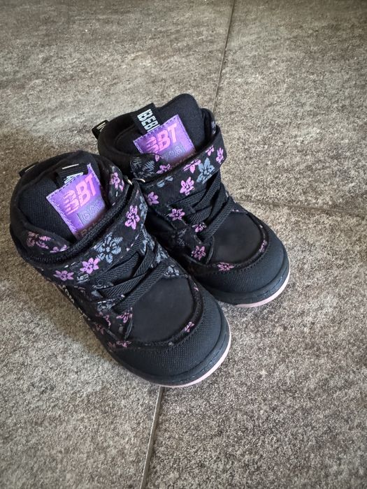 Обувь на девочку