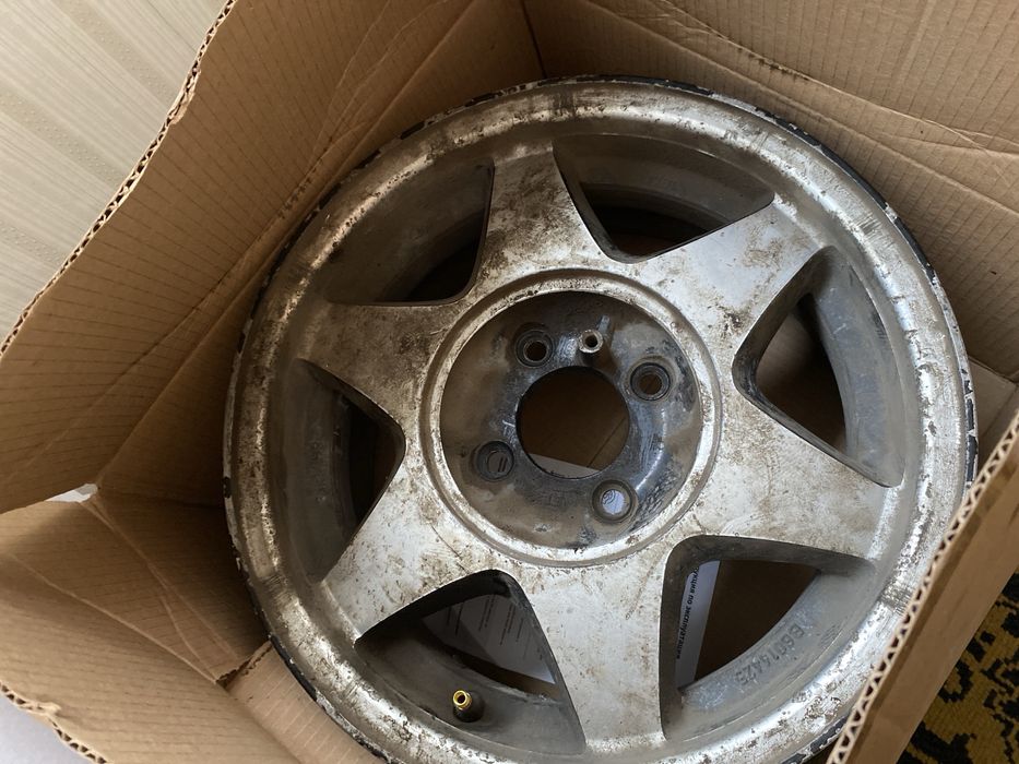 Срочно продам диски 4 шт