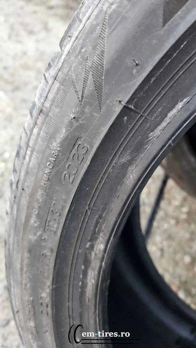 SET 2 Anvelope Iarna 245/40 R19 BRIDGESTONE Blizzak LM005 98V