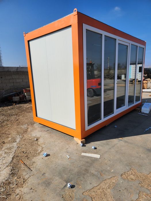 Container Modular la comandă