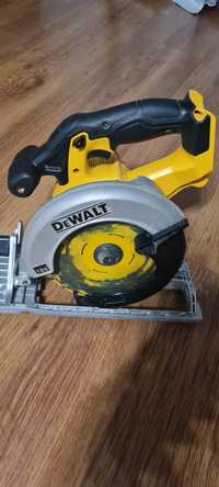 Ръчен циркуляр Dewalt DCS391