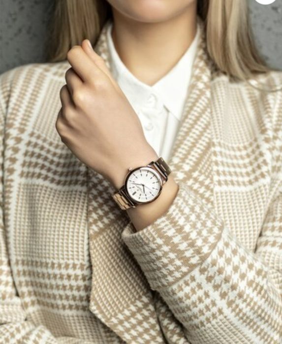 Нов Дамски часовник Frederic Graff