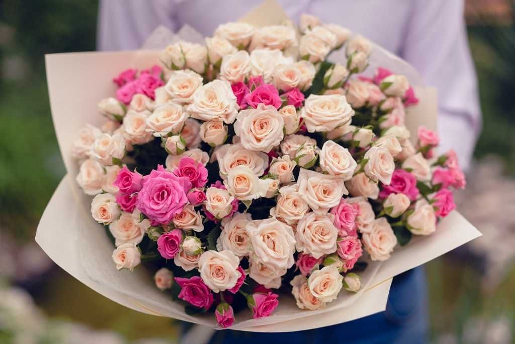 Бесплатная доставка цветы Розы Хризантемы Ромашки Пионы Актау