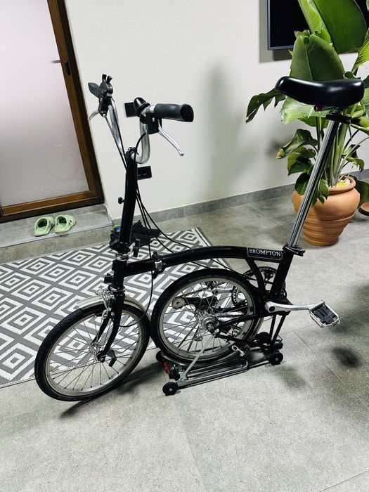 Bicicleta pliabila Brompton