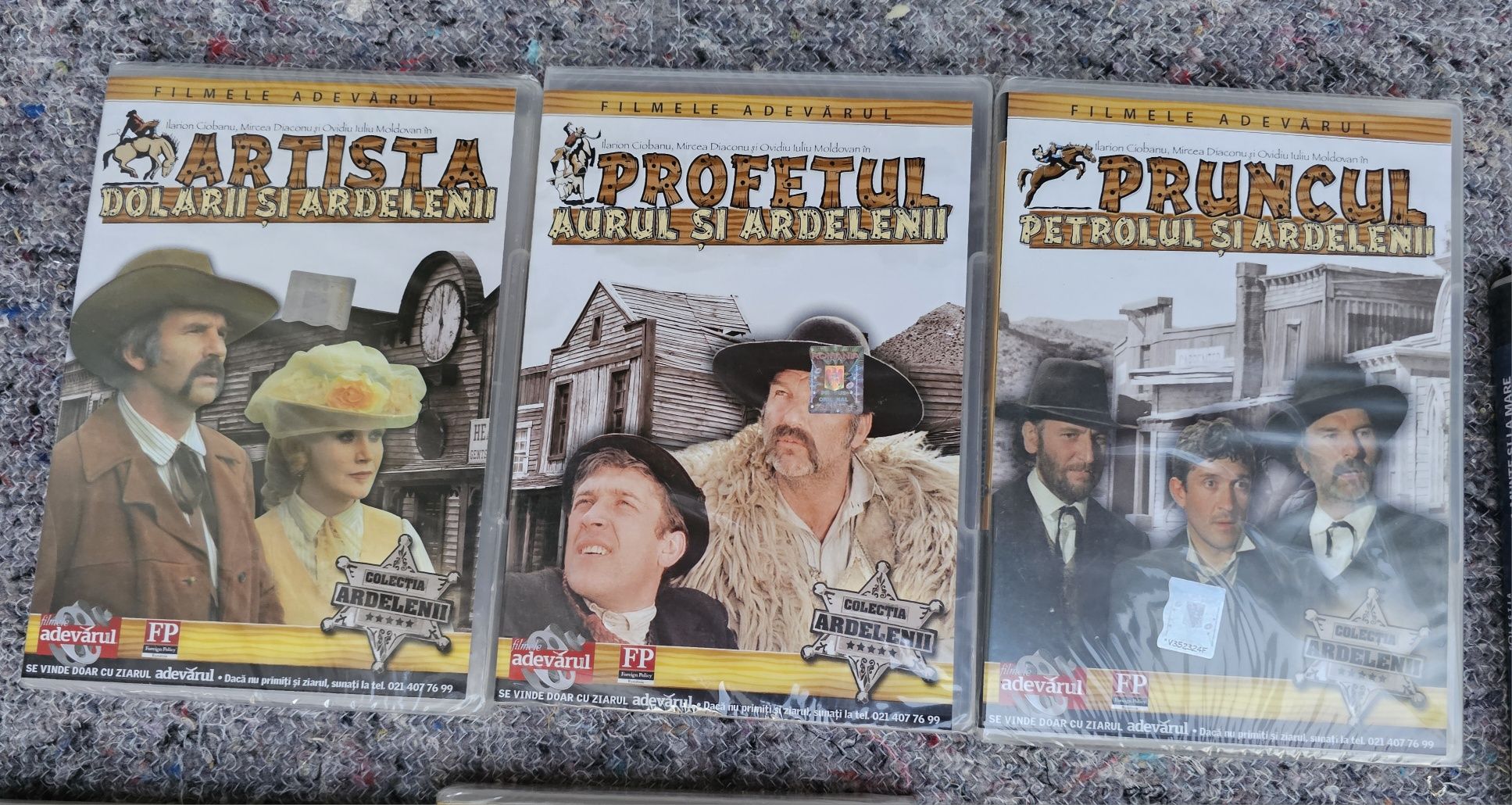 CD, DVD, filme românești și Seinfeld