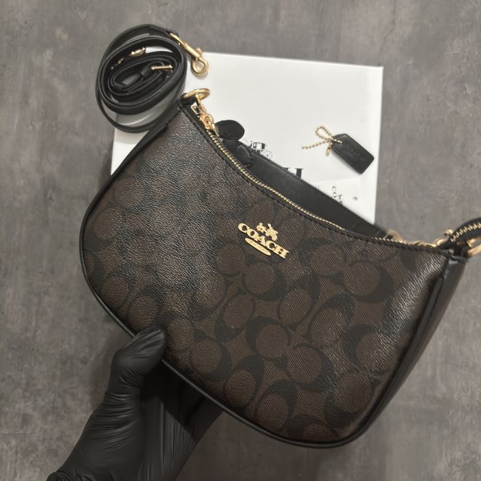 Coach Teri Brown Canvas - Дамска Чантичка