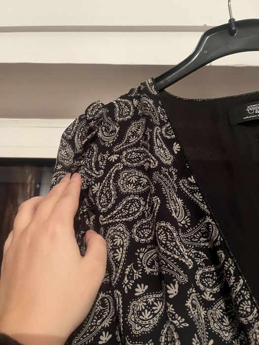 Rochita marime S noua