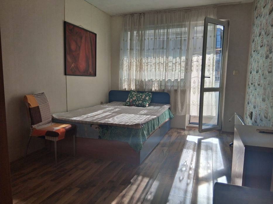 Дава се под наем Двустаен апартамент в Варна, Чайка - 65 кв.м за 380 € - Снимка #3