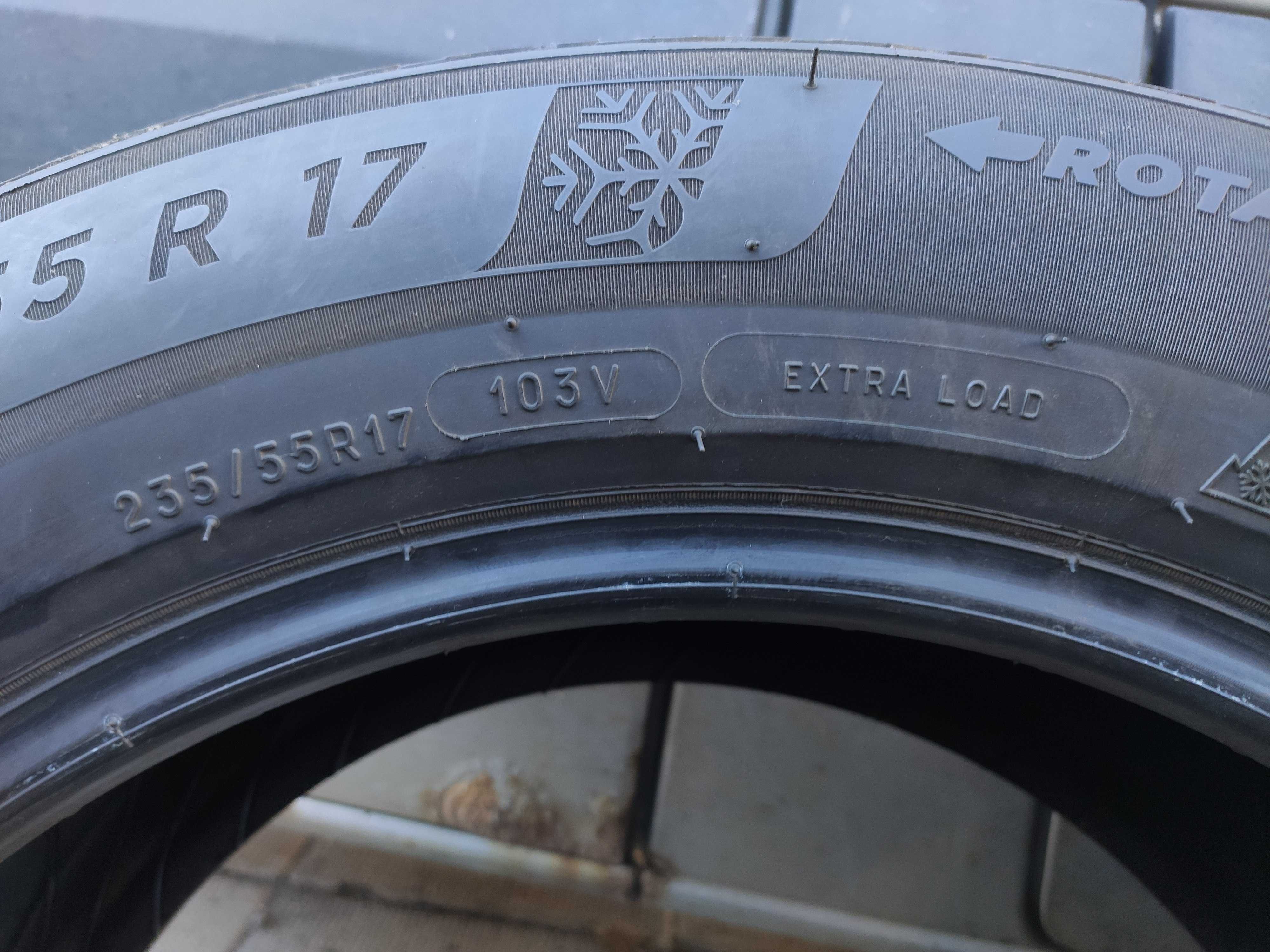 4бр Зимни гуми 235 55 17 - Michelin