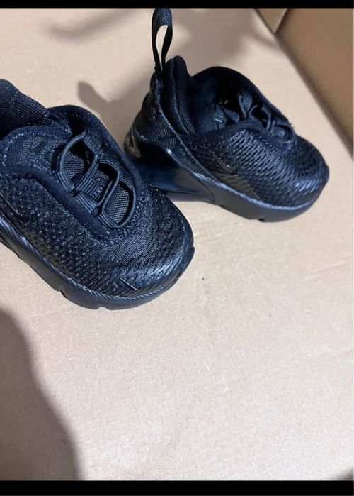 Adidasi nike copii