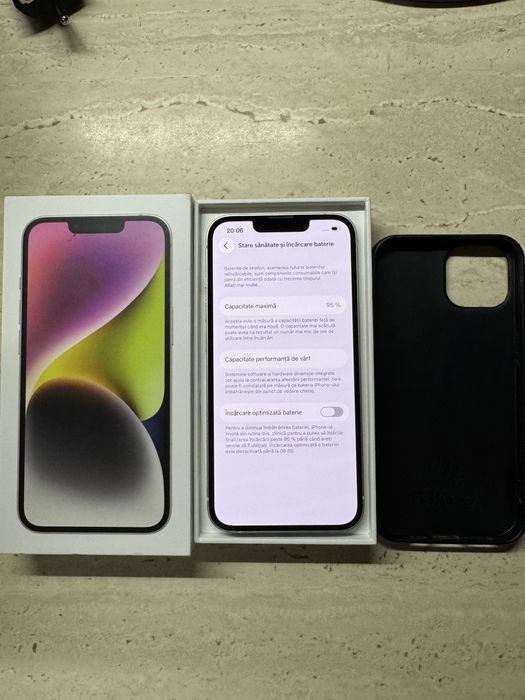 Iphone 14 starlight 95% baterie