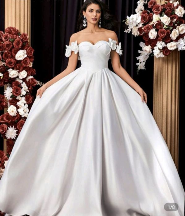 Vând Rochii de mireasa