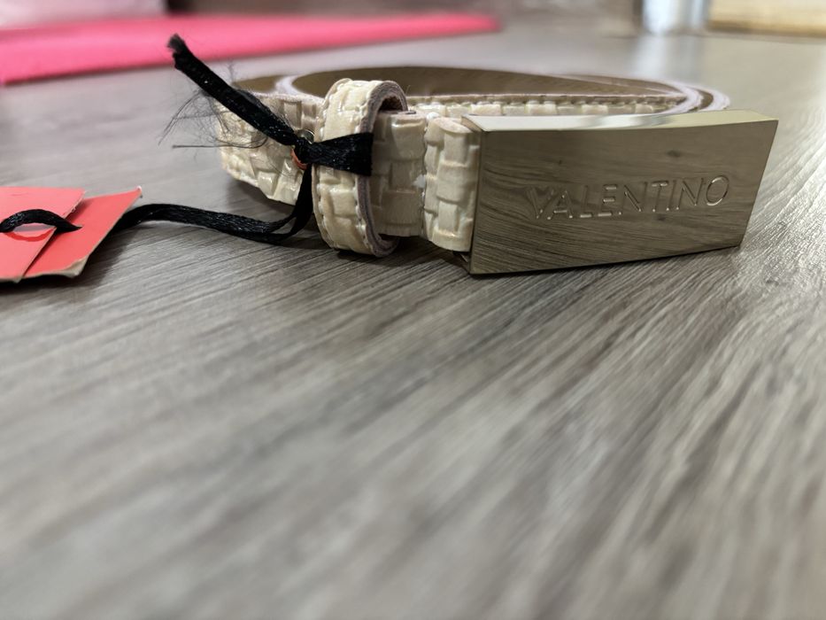 Curea dama Valentino