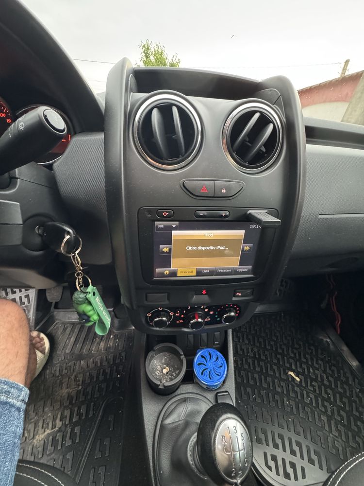 Dacia Duster proprietar