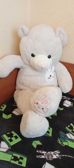 Продавам голям мечок