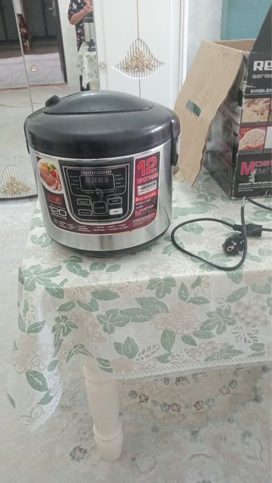 Мультиварка Редмонд