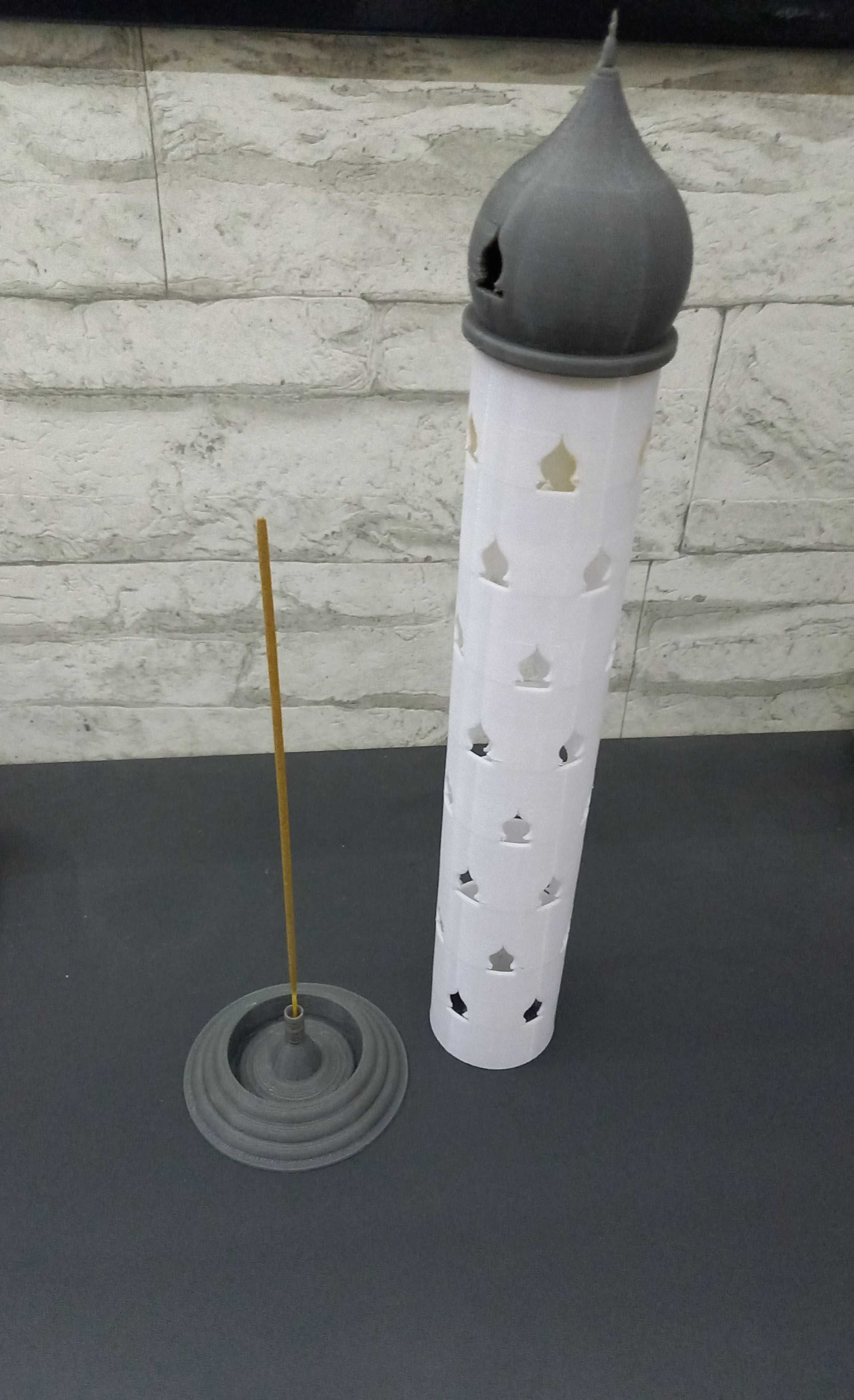 Кула за ароматни пръчици+подарък