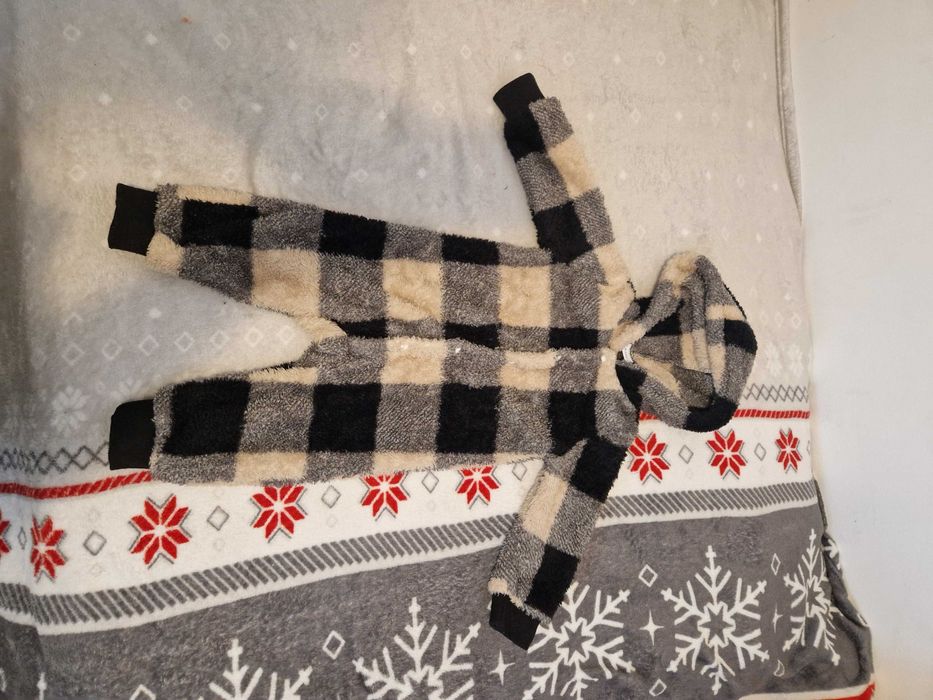 Детско Мек гащеризон унисекс (9 -12м)