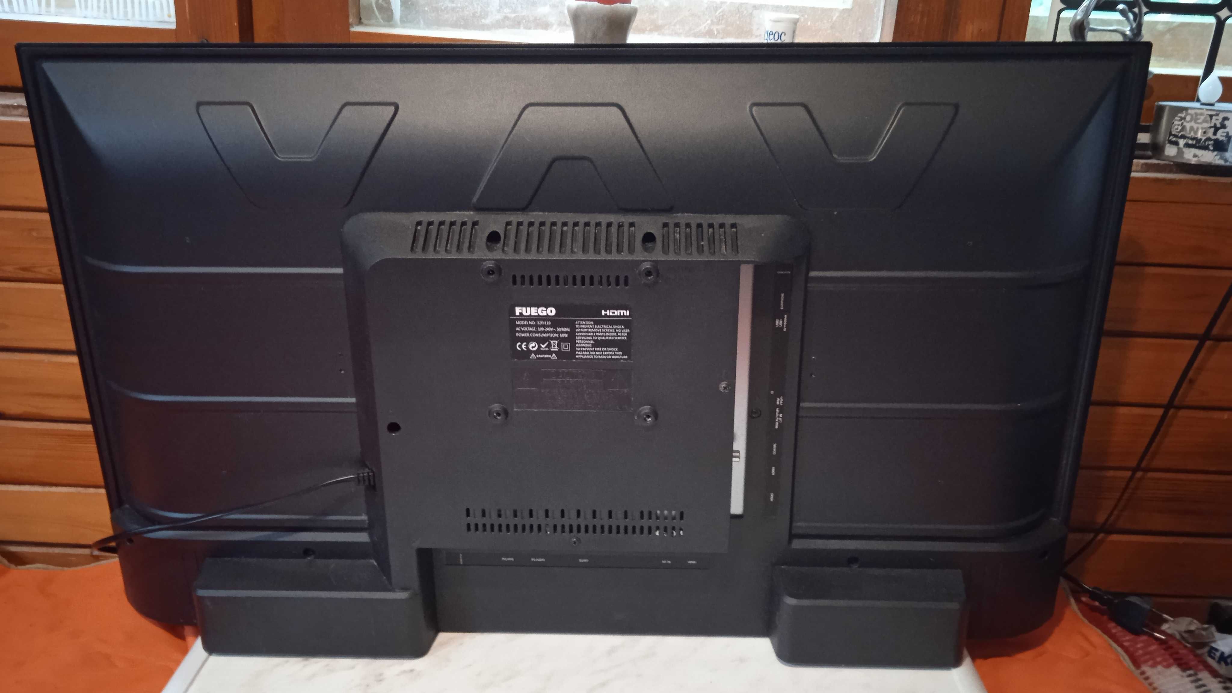 Телевизор Fuego 32FJ110 на части