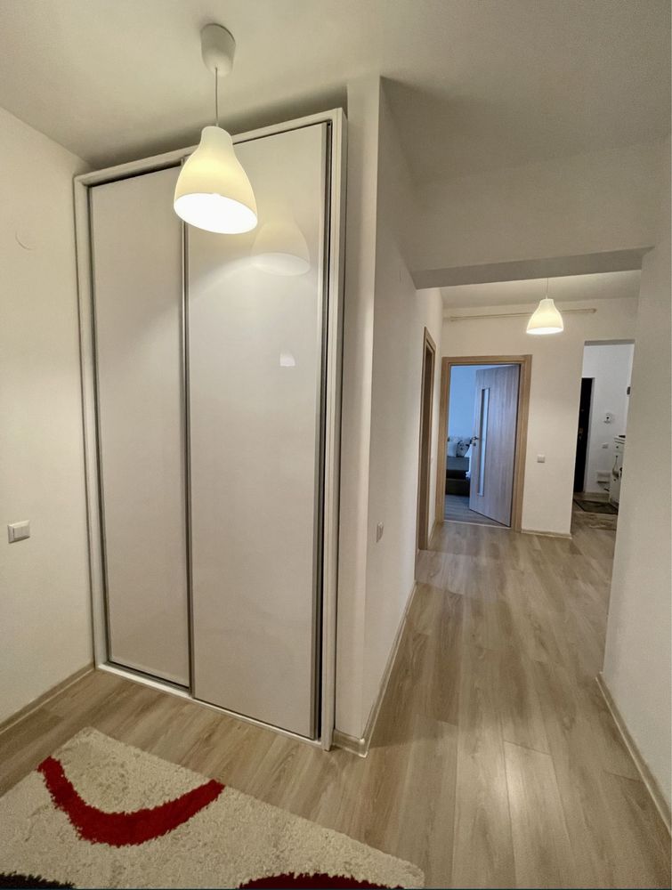 Apartament de vanzare  3 camere Cartier Orizont