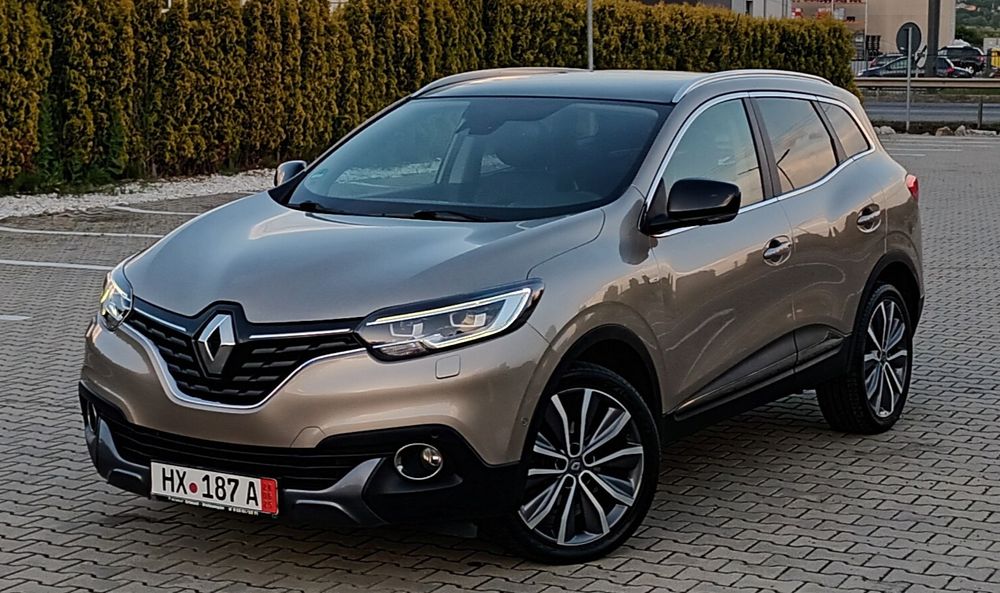 Renault kadjar  4X4  BOSSE 1.6 dci 131 cp   . panoramic