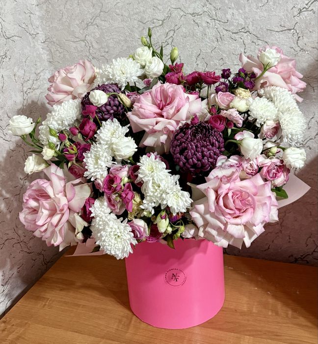 букет цветов, букет в корзинке