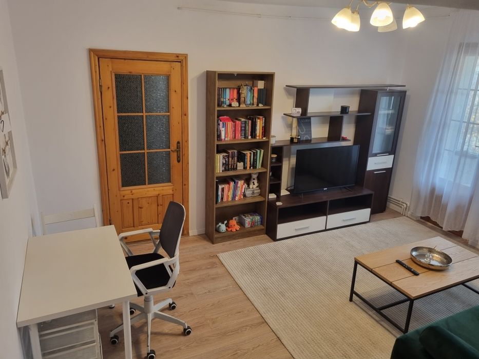 Apartament de închiriat
