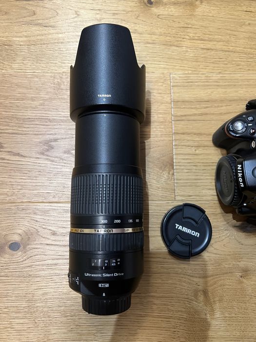 Nikon D5100 + Tamron SP 70-300mm + accesorii