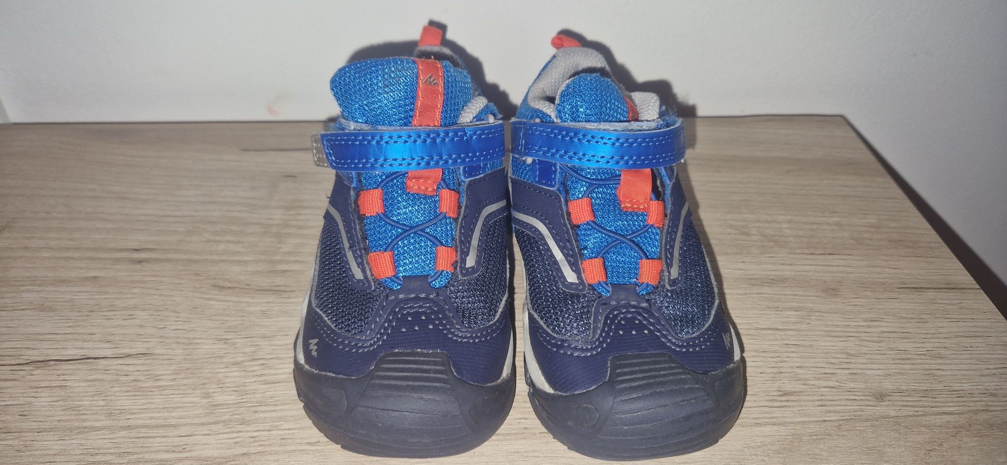 Adidasi Decathlon baiat masura 26