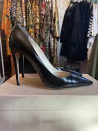 Stiletto Prada masura 40 300€