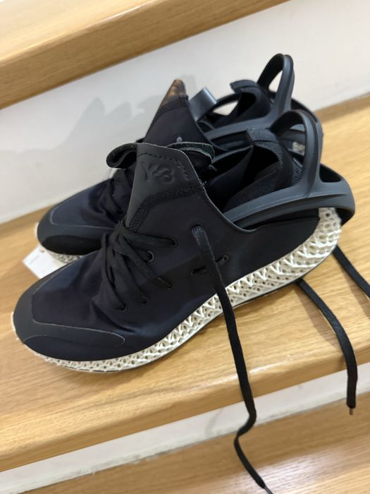 Adidasi Y3 Runner originali ,noi,marime 38 1/2 !